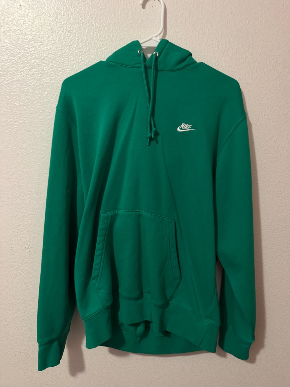 Nike Men's Green Hooded Pullover with White Swoosh